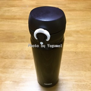 サーモスのケータイマグJNL-500はデスクワークに最適